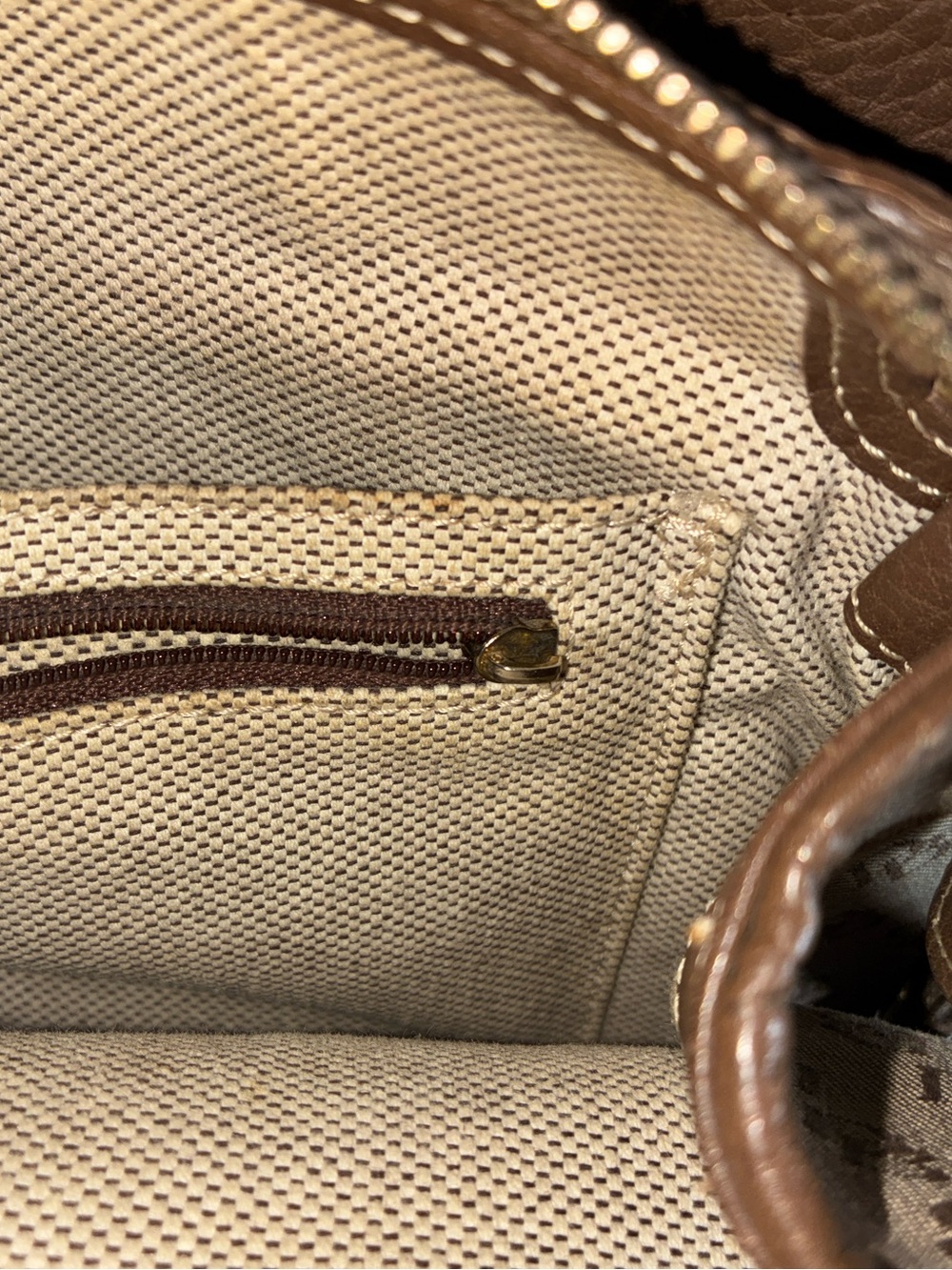 Vintage Dooney & Bourke Signature Handbag - Picture 12 of 12